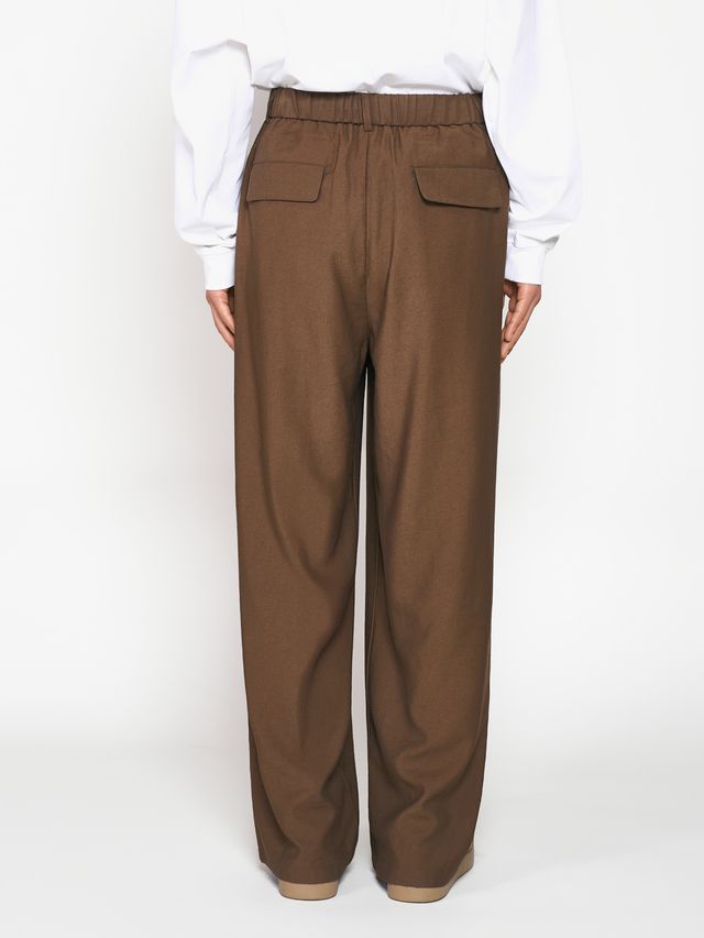 Брюки из легкой костюмной ткани