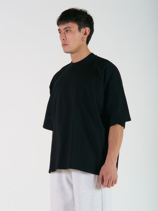 Футболка bat