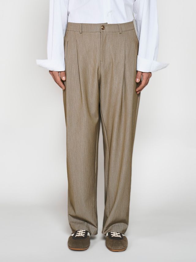 Брюки зауженного кроя