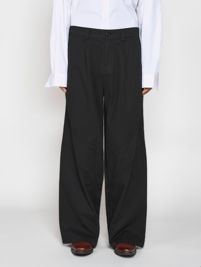 Брюки с акцентными швами