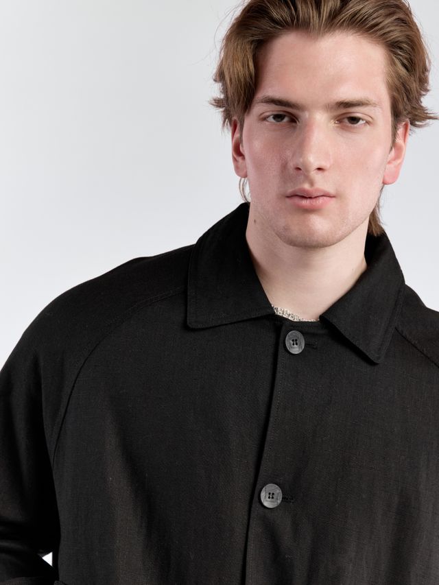 Мужской плащ