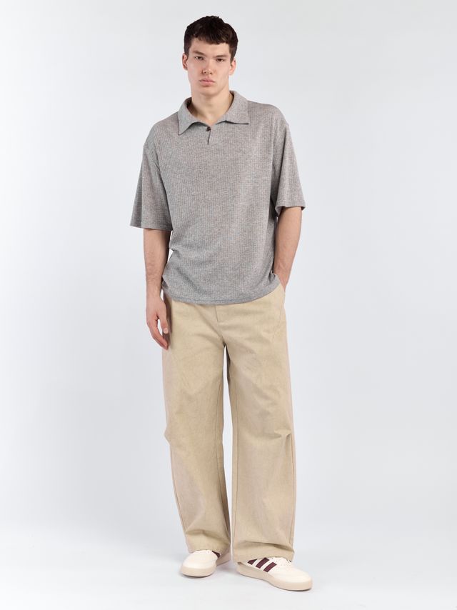 Поло с акцентной пуговицей